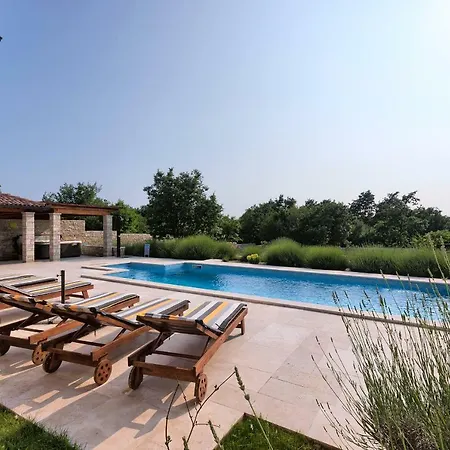 Villa Stokovci