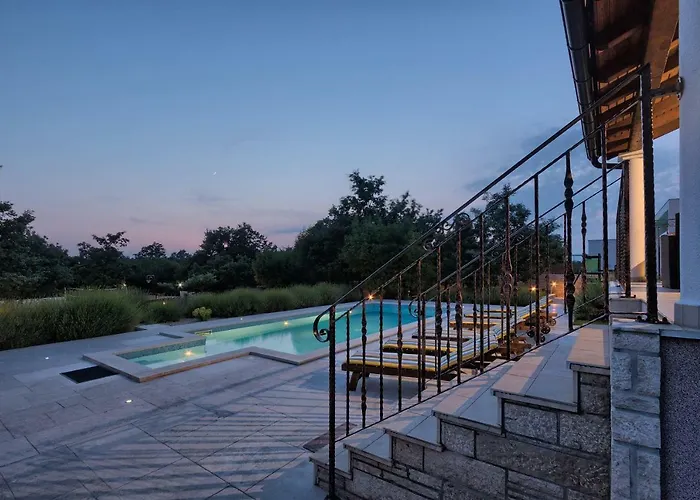 Villa Stokovci *