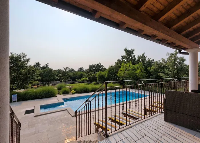 Villa Stokovci