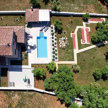 Villa Stokovci Villa