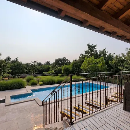 Villa Stokovci